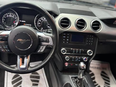 Used 2022 Ford Mustang GT image 18