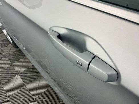 Used 2016 Chevrolet Impala LT w/ Leather Package image 10