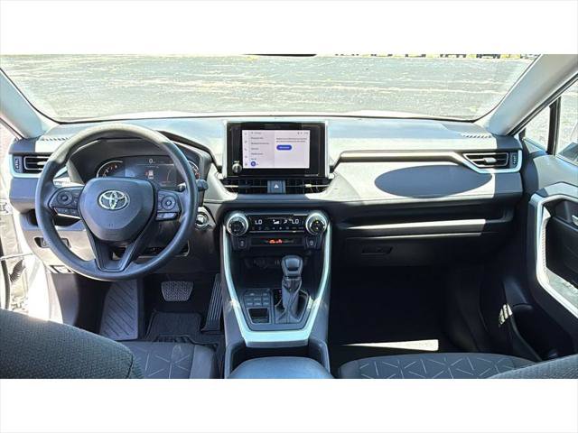 Certified 2024 Toyota RAV4 XLE AWD/4WD image 33