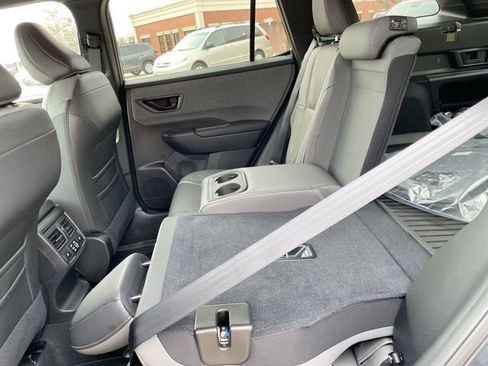 New 2026 Subaru Outback Limited w/ Premium/Limited Plus Package AWD/4WD image 14