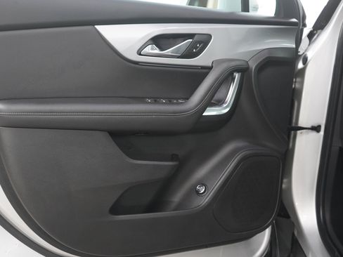 Used 2020 Chevrolet Blazer LT AWD/4WD image 19