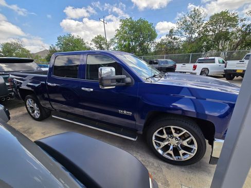 Used 2014 Chevrolet Silverado 1500 LT w/ Texas Edition, 1LT Trim RWD image 9