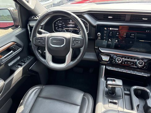 Used 2023 GMC Sierra 1500 Denali w/ Technology Package AWD/4WD image 29
