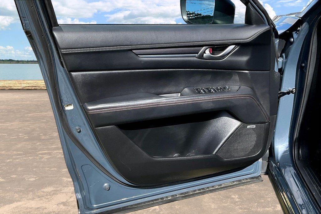 Used 2024 MAZDA CX-5 Carbon Edition AWD/4WD image 22