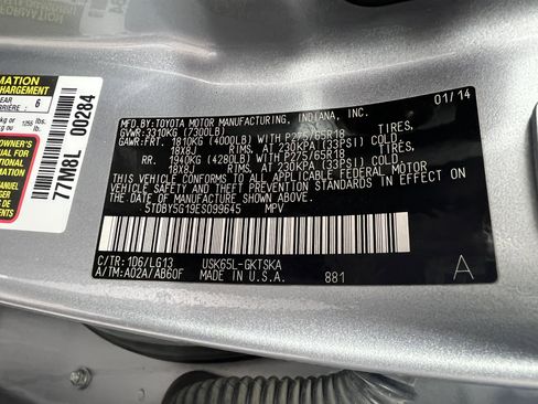 Used 2014 Toyota Sequoia SR5 w/ Premium Package AWD/4WD image 35