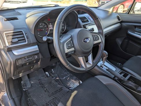 Used 2017 Subaru Crosstrek 2.0i Premium image 8