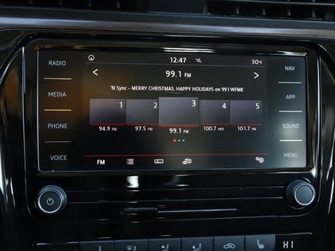 Used 2020 Volkswagen Passat 2.0T SEL image 23