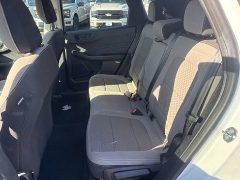 Used 2022 Ford Escape SE w/ SE Sport Appearance Package FWD image 22