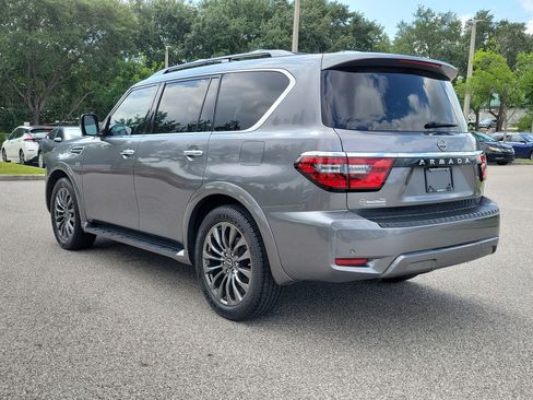 Used 2021 Nissan Armada Platinum w/ Captain's Chairs Package RWD image 8