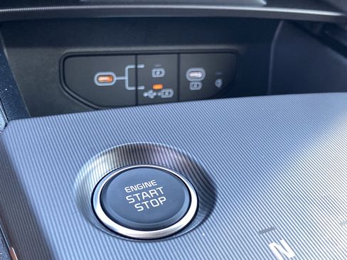 New 2026 Kia Sportage SX Prestige AWD/4WD image 16