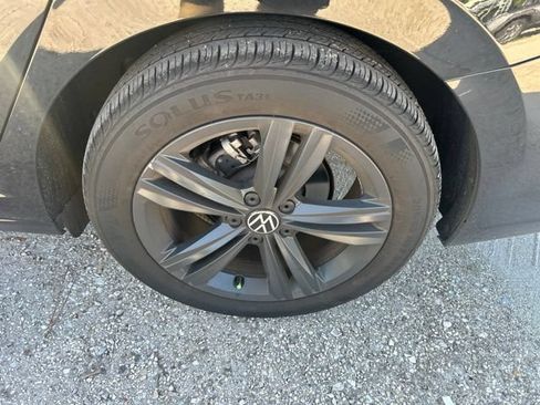 Used 2023 Volkswagen Jetta SE FWD image 21