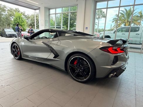 Used 2022 Chevrolet Corvette Stingray Preferred Conv w/ Z51 Performance Package RWD image 5