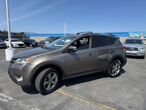 Used 2015 Toyota RAV4 XLE FWD image 6