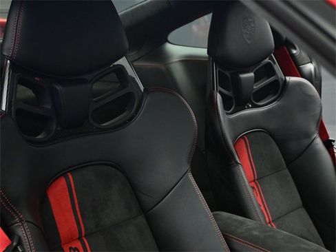 Used 2018 Porsche 911 GT3 image 24