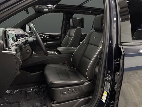 Used 2023 Cadillac Escalade Sport w/ Touring Package image 4