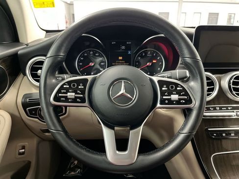 Used 2020 Mercedes-Benz GLC 300 300 4MATIC image 16