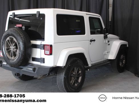 Used 2017 Jeep Wrangler Sahara AWD/4WD image 12