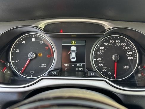 Used 2016 Audi A4 2.0T Premium Plus w/ Technology Package image 13