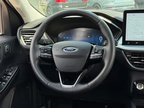 Certified 2024 Ford Escape Platinum w/ Premium Technology Package AWD/4WD image 7