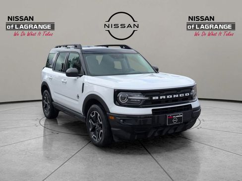 Used 2022 Ford Bronco Sport Outer Banks AWD/4WD image 3