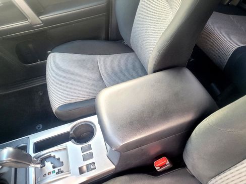 Used 2018 Toyota 4Runner SR5 image 14