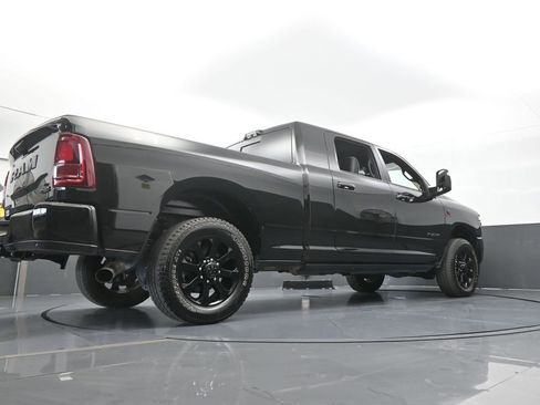 Used 2026 RAM 3500 Laramie AWD/4WD image 61