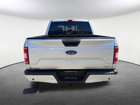 Used 2019 Ford F150 XLT w/ Equipment Group 302A Luxury AWD/4WD image 11