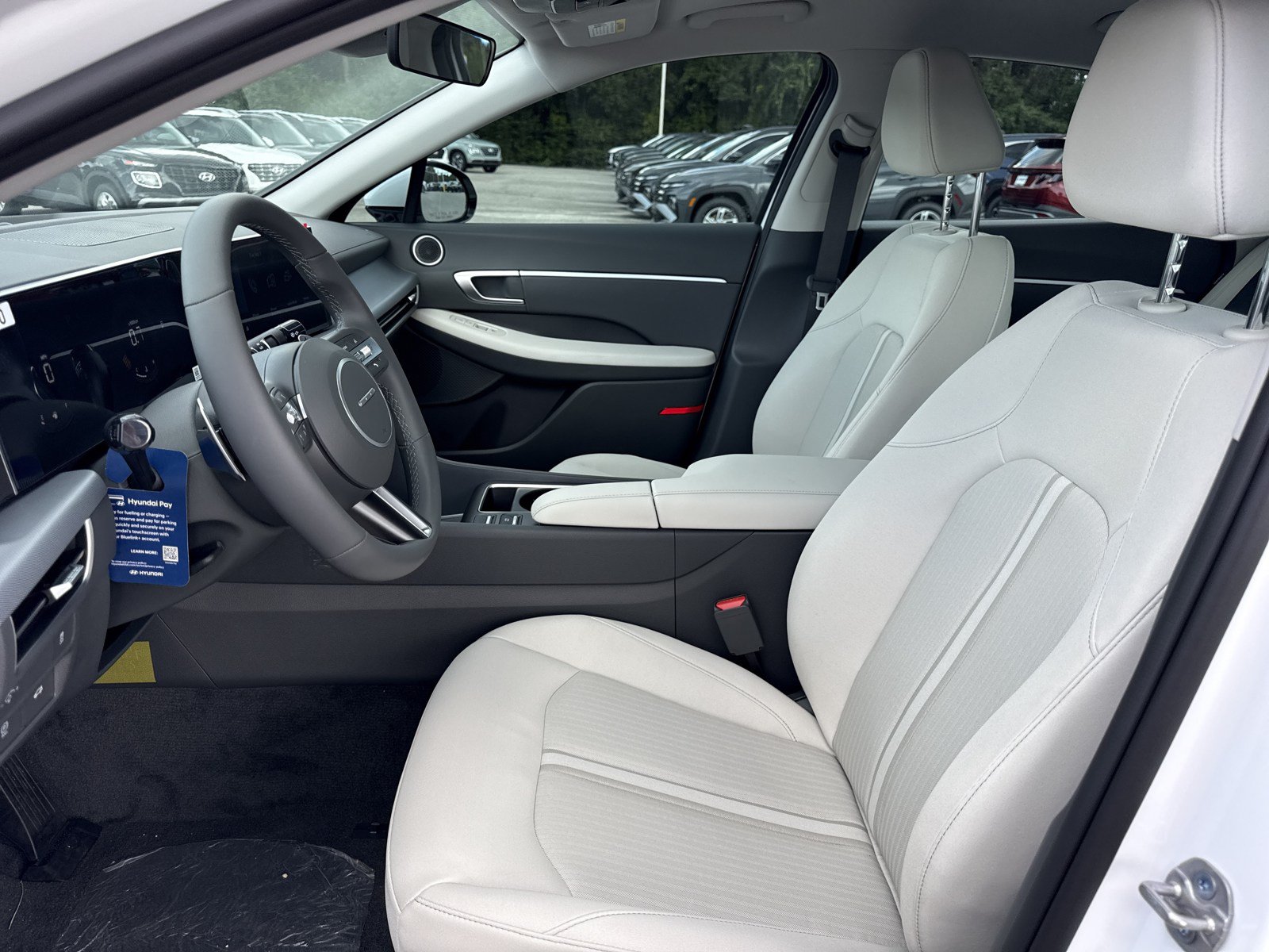 New 2026 Hyundai Sonata SEL FWD image 10
