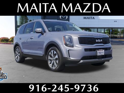 Used 2022 Kia Telluride S AWD/4WD image 1