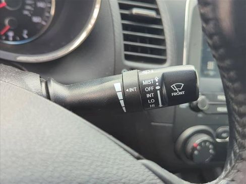 Used 2017 Kia Forte S FWD image 17