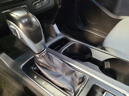 Used 2019 Ford Escape SE FWD image 26