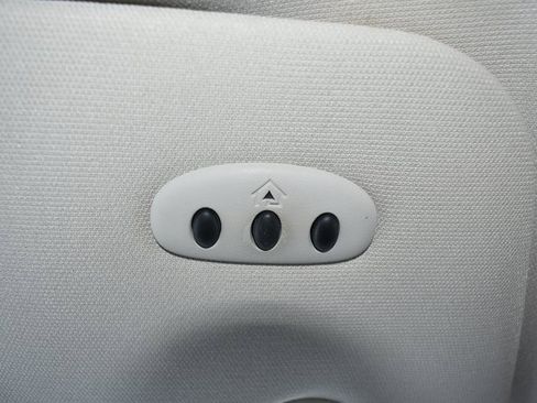 Used 2011 Chrysler Town & Country Touring w/ Entertainment Group #1 image 23