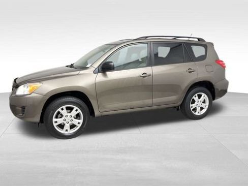 Used 2011 Toyota RAV4 2WD image 6