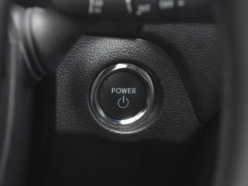 Used 2025 Toyota RAV4 XLE image 34