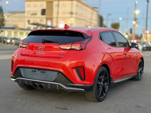Used 2019 Hyundai Veloster Turbo R-Spec image 13
