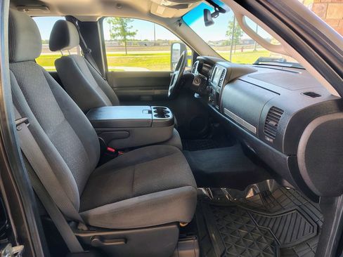 Used 2007 GMC Sierra 2500 4x4 Extended Cab image 21