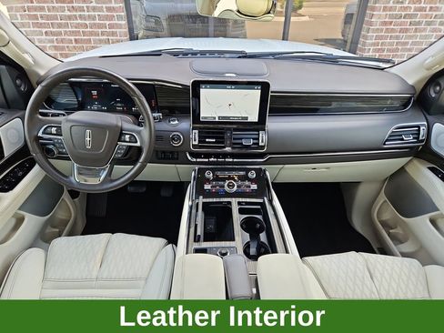 Used 2021 Lincoln Navigator L Black Label w/ Cargo Convenience Package AWD/4WD image 9
