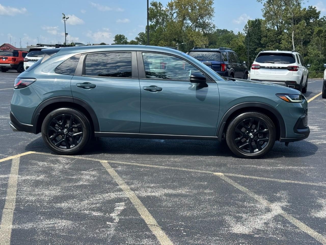 Certified 2025 Honda HR-V Sport image 3