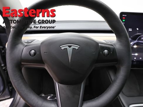 Used 2023 Tesla Model 3 Standard Range RWD image 10