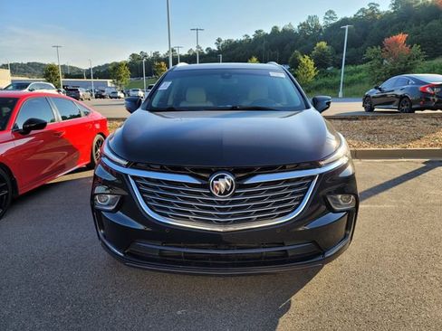 Used 2022 Buick Enclave Essence w/ Experience Buick Package FWD image 2