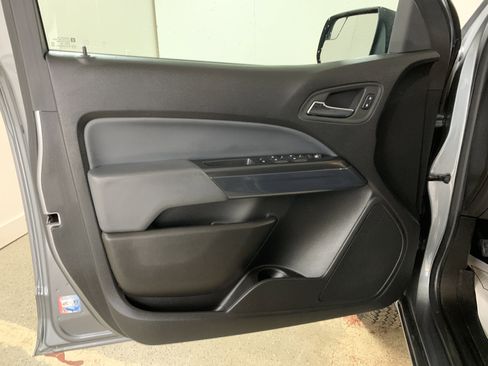 Used 2022 Chevrolet Colorado Z71 image 15