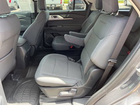 Used 2026 Ford Explorer Active RWD image 20