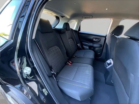 Used 2024 Honda HR-V LX image 23