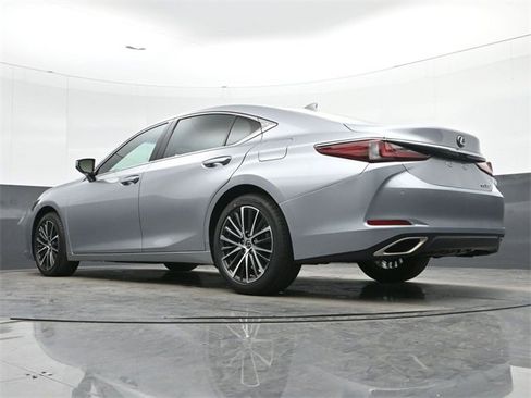 Used 2024 Lexus ES 350 w/ Premium Package image 14