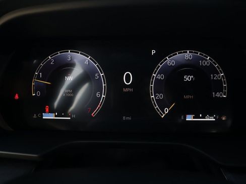 New 2025 Jeep Grand Cherokee L Overland w/ Luxury Tech Group IV AWD/4WD image 4