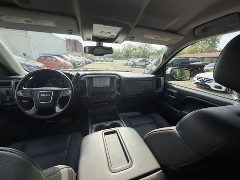Used 2015 GMC Sierra 1500 SLT w/ All-Terrain Package AWD/4WD image 23