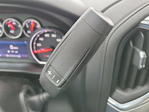 Used 2019 Chevrolet Silverado 1500 LT w/ All-Star Edition image 18