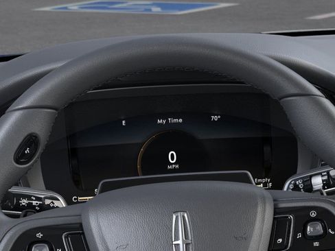 New 2024 Lincoln Corsair Reserve image 13