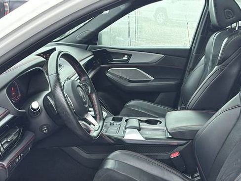 Used 2023 Acura MDX A-Spec image 27