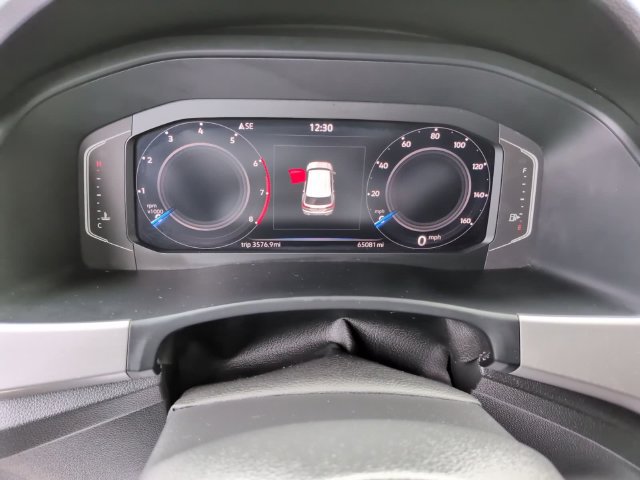 Used 2023 Volkswagen Atlas Cross Sport SE w/ Black Wheel Package AWD/4WD image 13